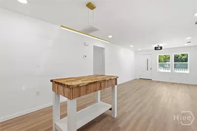 212 Fell Street, Savannah, GA 31415 - Photo 10