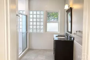 19 W 50th St, Savannah, GA 31401 - Photo 10