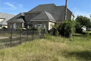 19 Club House Dr, Savannah, GA 31419 - Photo 4