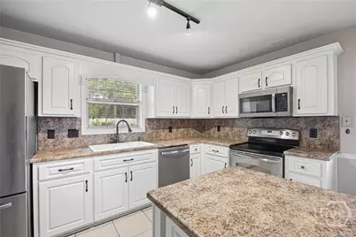 940 Hunters Run Road, Hinesville, GA 31313 - Photo 14