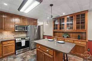 2421 Dolphin Dr, Savannah, GA 31406 - Photo 16