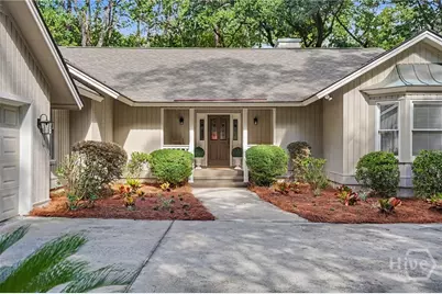4 Willoughby Lane, Savannah, GA 31411 - Photo 2