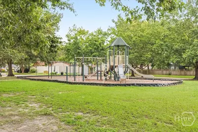 414 E 66th Street, Savannah, GA 31405 - Photo 32