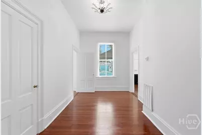 207 E Gwinnett Street, Savannah, GA 31401 - Photo 34