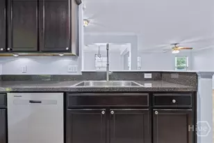 7 Chandler Bluff Dr, Savannah, GA 31407 - Photo 14