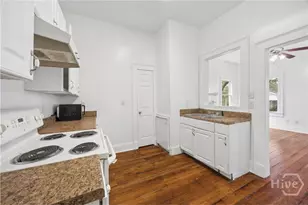 1021 E Bolton St, Savannah, GA 31401 - Photo 24