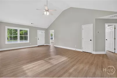 1126 E 56 Street, Savannah, GA 31404 - Photo 10