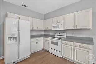 108 Chancery Ln, Savannah, GA 31410 - Photo 28