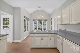 108 Chancery Ln, Savannah, GA 31410 - Photo 32