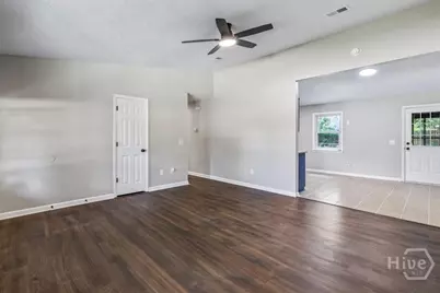 1016 Farr Court, Hinesville, GA 31313 - Photo 6