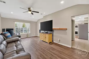 70 Parkside Dr, Richmond Hill, GA 31324 - Photo 4