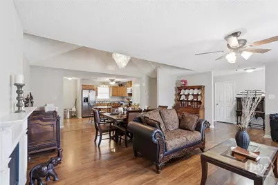 1956 Heathrow Drive, Hinesville, GA 31313 - Photo 8