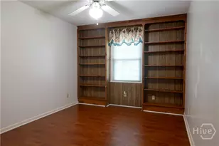 710 Windsor Rd, Savannah, GA 31419 - Photo 16