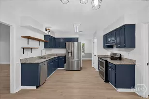 297 Boyd Dr, Richmond Hill, GA 31324 - Photo 8