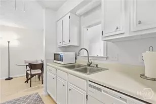 10 Rivers Bend Dr, Savannah, GA 31406 - Photo 12
