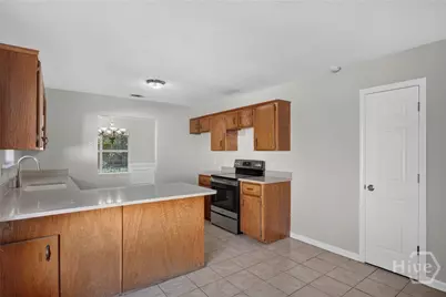 115 Chapel Drive, Savannah, GA 31406 - Photo 12