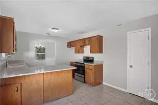115 Chapel Dr, Savannah, GA 31406 - Photo 12