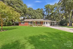206 Port Royal Dr, Savannah, GA 31410 - Photo 2