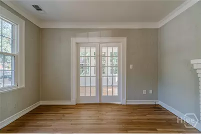 625 E 51st Street, Savannah, GA 31405 - Photo 10