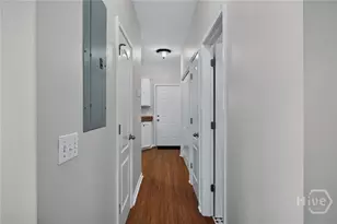 425 E 31st St, Savannah, GA 31401 - Photo 14
