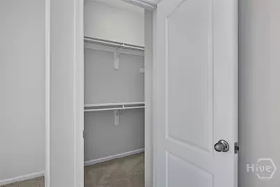 425 E 31st Street, Savannah, GA 31401 - Photo 34
