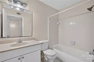 401 N Cromwell Rd, Savannah, GA 31410 - Photo 16