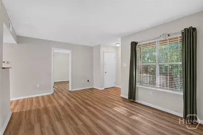 401 N Cromwell Road #R8, Savannah, GA 31410 - Photo 10