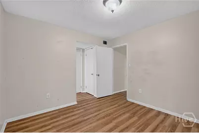 401 N Cromwell Road #R8, Savannah, GA 31410 - Photo 12