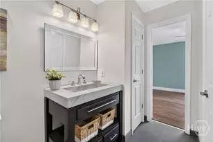 401 N Cromwell Rd, Savannah, GA 31410 - Photo 14