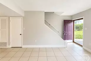 2220 E Victory Dr, Savannah, GA 31404 - Photo 2