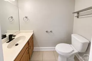 2220 E Victory Dr, Savannah, GA 31404 - Photo 8