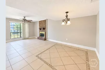 2220 E Victory Drive #16, Savannah, GA 31404 - Photo 4