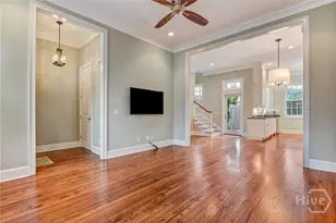 506 E Mc Donough St, Savannah, GA 31401 - Photo 6
