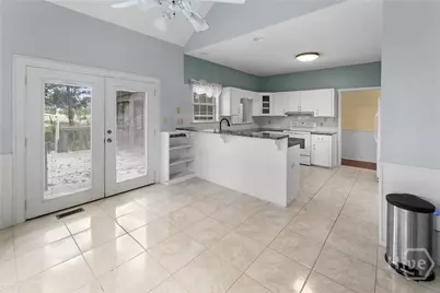 115 Magnolia Marsh Drive, Richmond Hill, GA 31324 - Photo 24