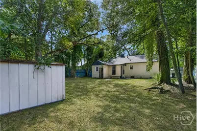 1710 E 41st Street, Savannah, GA 31404 - Photo 22