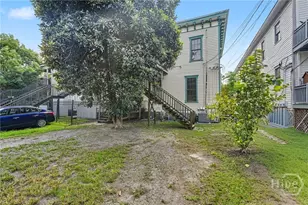308 E Waldburg St, Savannah, GA 31401 - Photo 38