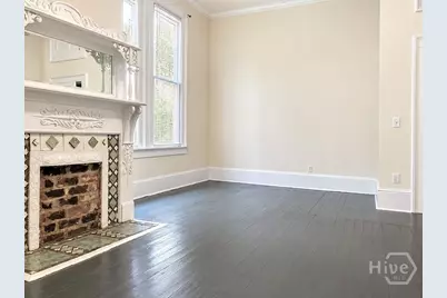 308 E Waldburg Street, Savannah, GA 31401 - Photo 6