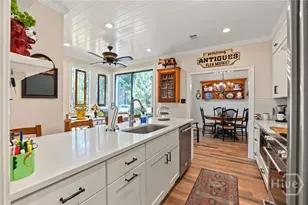 14 Dame Kathryn Dr, Savannah, GA 31411 - Photo 6