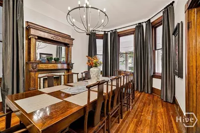 106 E Harris Street, Savannah, GA 31401 - Photo 4