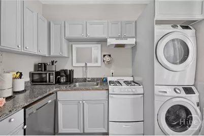 333 E Broad Street, Savannah, GA 31401 - Photo 24