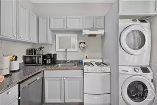 333 E Broad St, Savannah, GA 31401 - Photo 24