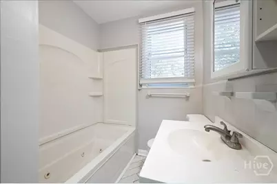 1702 E 41st Street, Savannah, GA 31404 - Photo 22