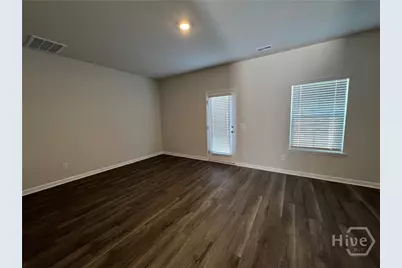 129 Simms Way, Hinesville, GA 31313 - Photo 8