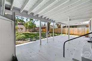 216 E 57th St, Savannah, GA 31405 - Photo 32
