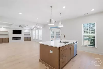 243 Mage Street, Savannah, GA 31302 - Photo 12