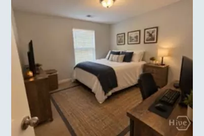 10 Gardenia Drive, Savannah, GA 31407 - Photo 4