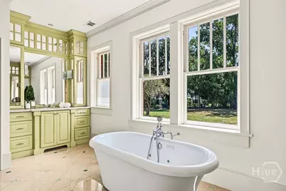 5909 Laroche Avenue, Savannah, GA 31406 - Photo 26