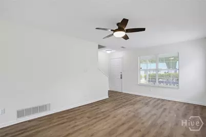 11 Jasmine Court, Savannah, GA 31406 - Photo 8