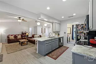 605 Leaning Oaks Dr, Savannah, GA 31410 - Photo 16