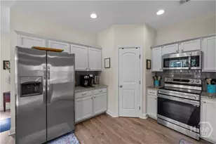 201 Ainsdale Dr, Richmond Hill, GA 31324 - Photo 10
